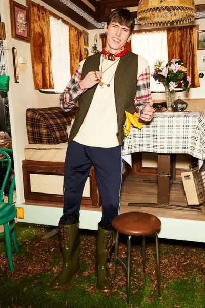 Look 2
